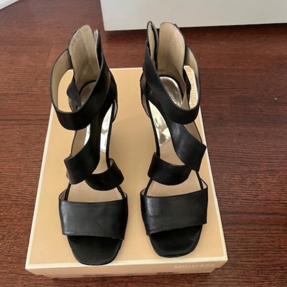 Michael Kors Leather wedge sandal Size 7.5 Black - Picture 1 of 9